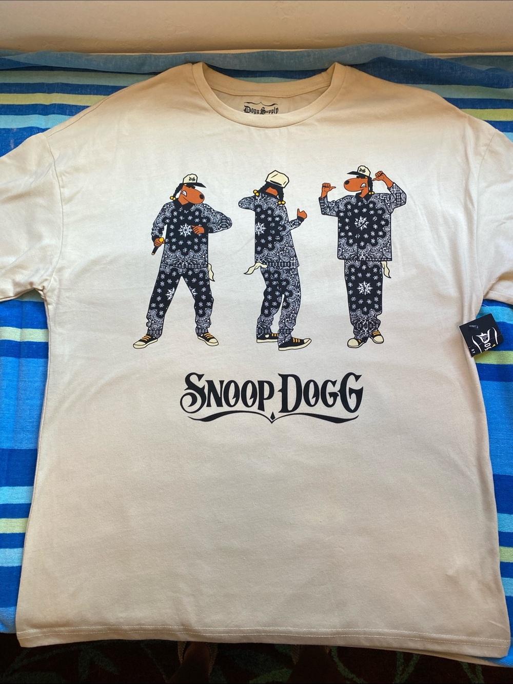 Snoop Dogg Beige Short-Sleeve Graphic Tee